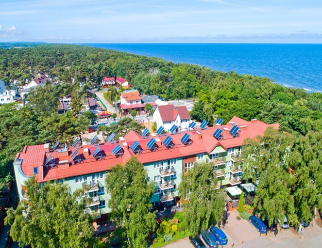 Exterior & Views 2, Apartment in Dziwnowek near Baltic Beach, Kamień