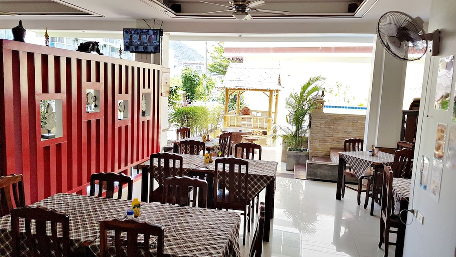 Food & Drinks 4, Green Harbor Hotel & Service Apartment, Phuket Island