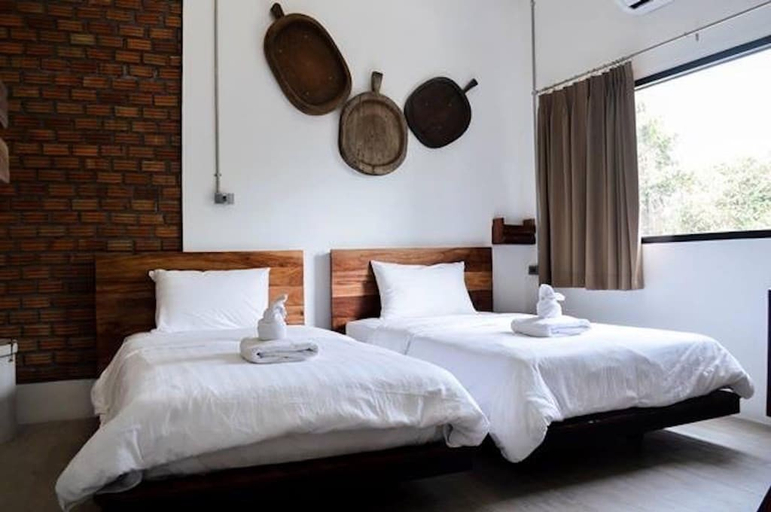 Bedroom 2, Na Na Hani Hotel, Muang Ubon Ratchatani