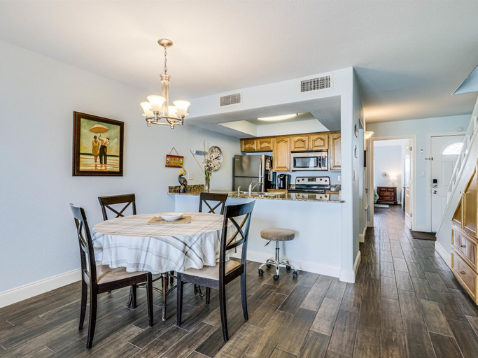 Dining 2, Bayfront Paradise K302 3 Bedroom Condo, Aransas