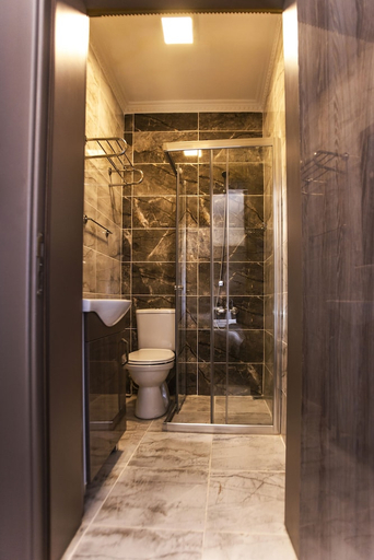 Bathroom 5, Dara Old City Hotel, Fatih