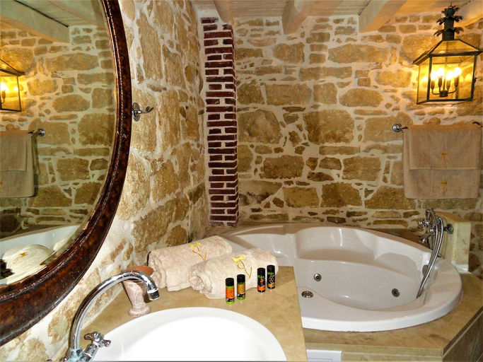 Bathroom 3, Oasis Villa, Faistos