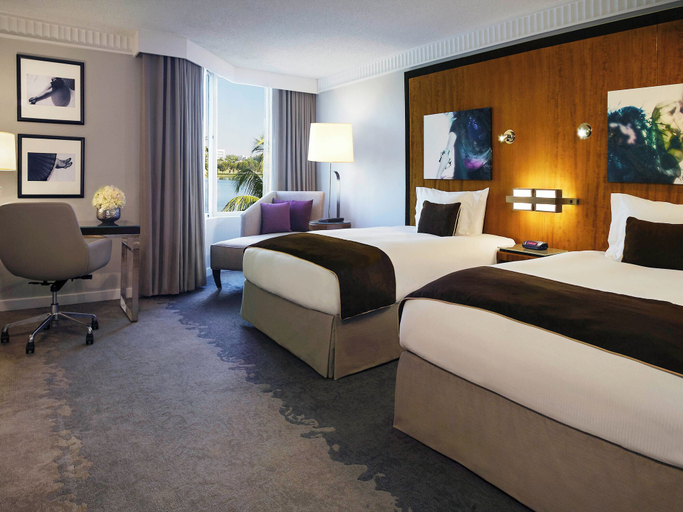 Bedroom 4, Pullman Miami Airport, Miami-Dade