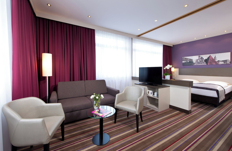 Bedroom 4, Leonardo Hotel Karlsruhe, Karlsruhe