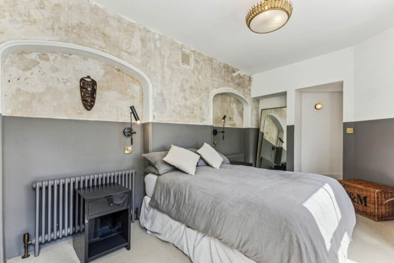 Room 3, Harley Street Elegance With Private Garden, London