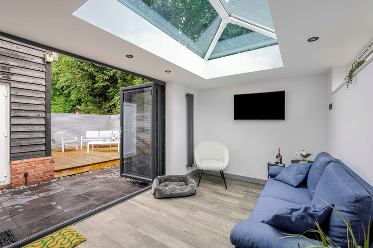 Living area 4, Detached House in Quiet Village - Pets Allowed, Suffolk