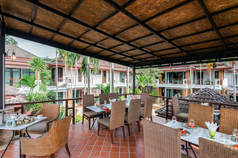 Food & Drinks 5, Jantra Residence by Chinocollection, Phuket Island
