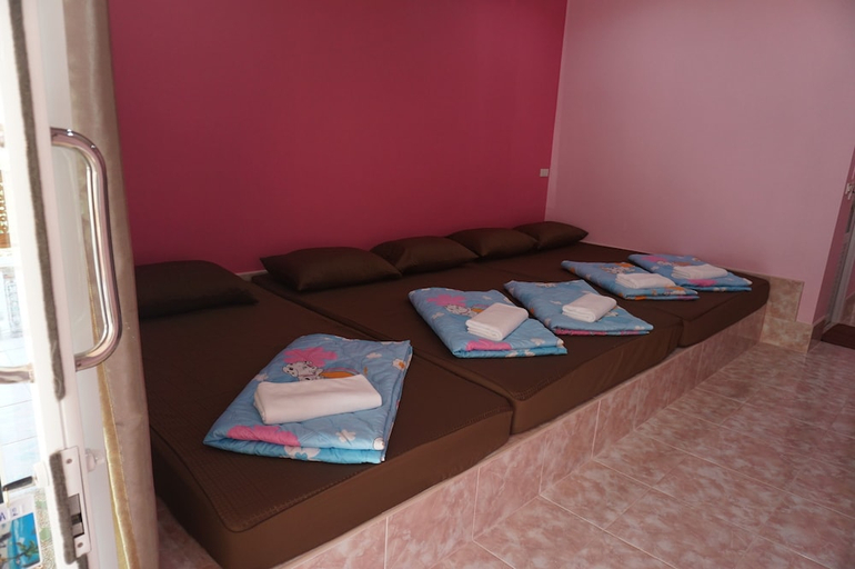 Others 3, Tonpor Resort, Tha Mai
