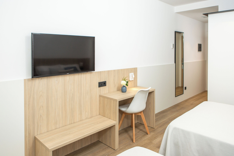 Bedroom 3, RVHotels Ametlla Mar, Tarragona