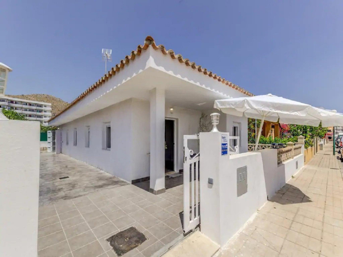 4, Villa in Puerto Pollensa with Private Pool, Baleares