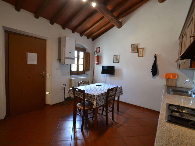 Bedroom 2, Tuscan Heaven; Vinci and Pistoia, Pistoia