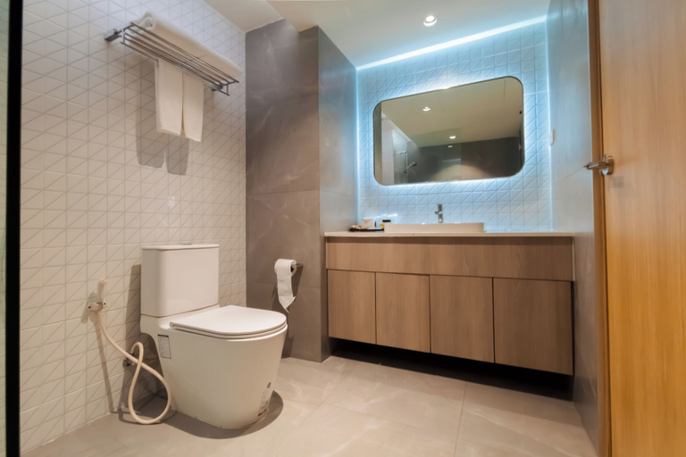 Bathroom 3, Sandy Spring Hotel, Pattaya
