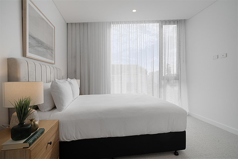 Bedroom 2, Spacious 2-Bed Apartment in North Fremantle, Fremantle
