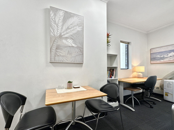 Living room 2, Brisbane Apt Near Dining, Shops and River Walks, Brisbane