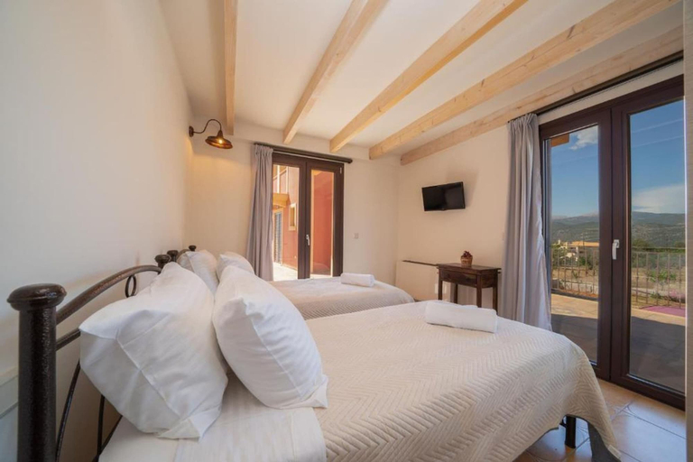 Room 5, Villa Ostria in Kefallonia, Ionian Islands