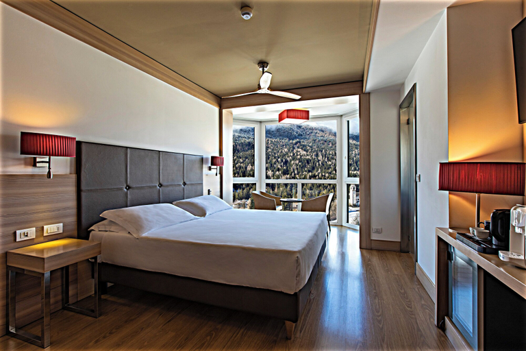 Bedroom 3, TH Cadore - Hotel Antelao, Belluno