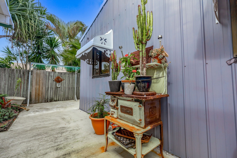 Terrace/patio 2, The Little Blue Shack - Marcoola Granny Flat, Maroochy - Coastal North
