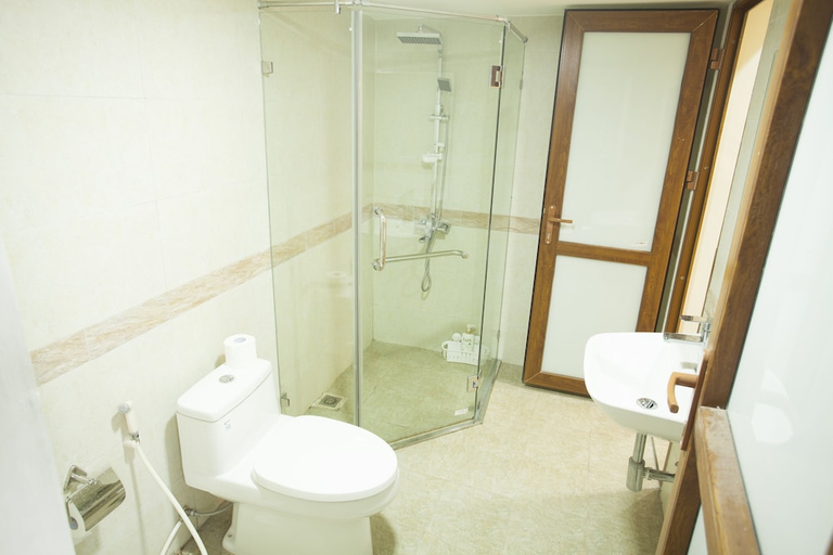 Bathroom 3, Tuti Opera House, Hoàn Kiếm