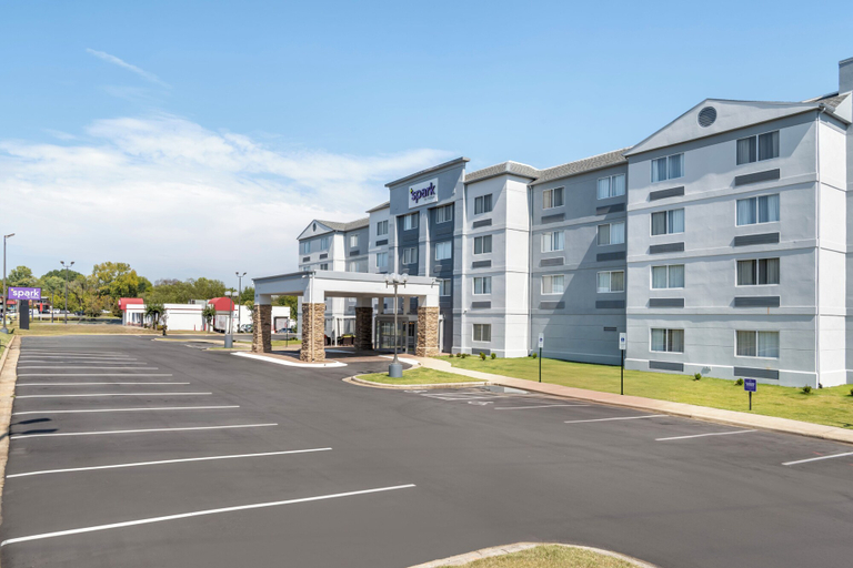 Exterior & Views 2, Spark by Hilton Kannapolis, Cabarrus