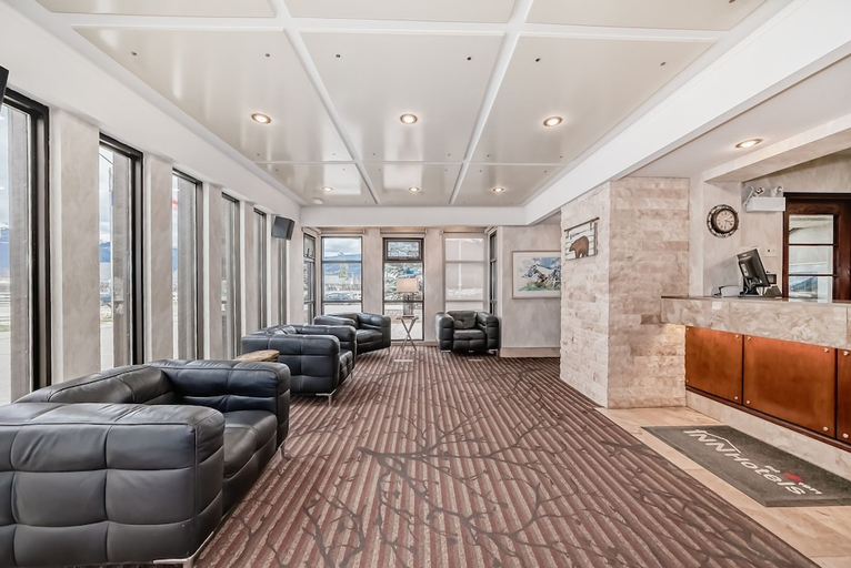 Public Area, Jasper Inn & Suites by INNhotels, Division No. 15