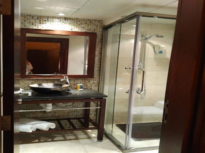 Bathroom 4, Le Jazz Hotel