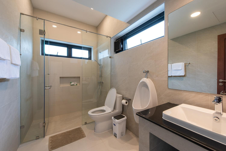 Bathroom 3, Monlada Khaoyai, Pak Chong
