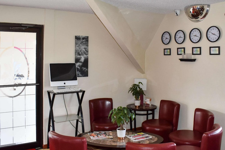 Public Area 2, MHO Hotel Bordentown, Burlington