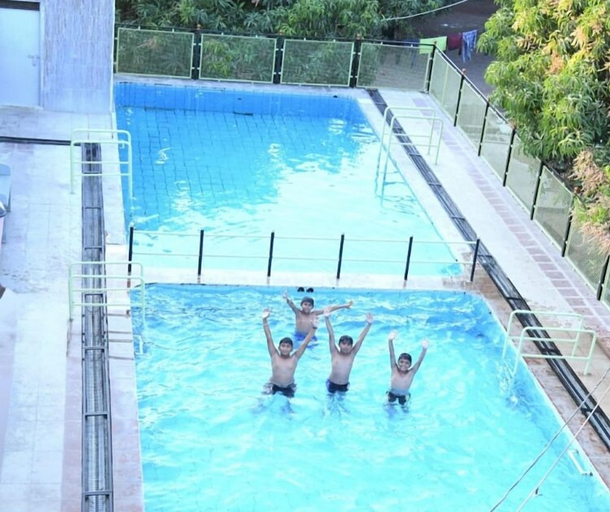 Sport & Beauty, Hotel Green Park, Junagadh