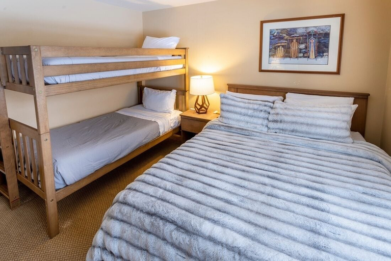 Room 5, 3323 - Two Bedroom Standard Powderhorn Lodge 2 Condo, Salt Lake