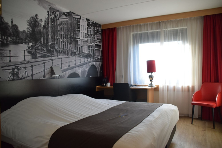 Bedroom 4, Bastion Hotel Amsterdam Noord, Amsterdam