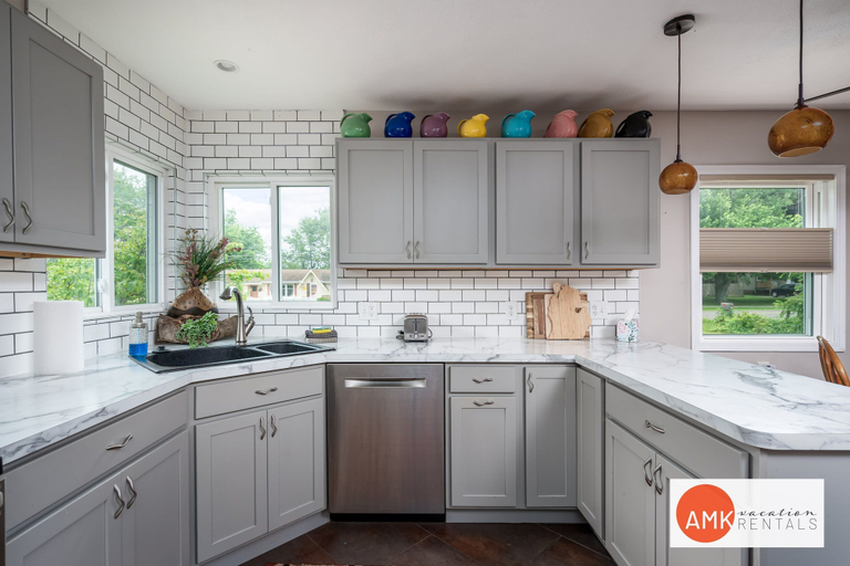 Private kitchen 2, 1 Happy Acre in Holland, Allegan