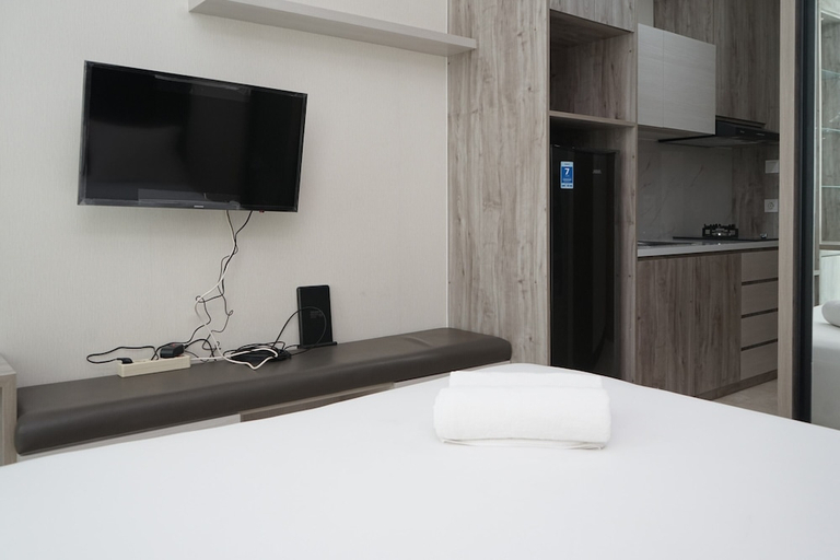 Bedroom 3, Elegant Studio Apartment At High Floor B Residence, Tangerang Selatan
