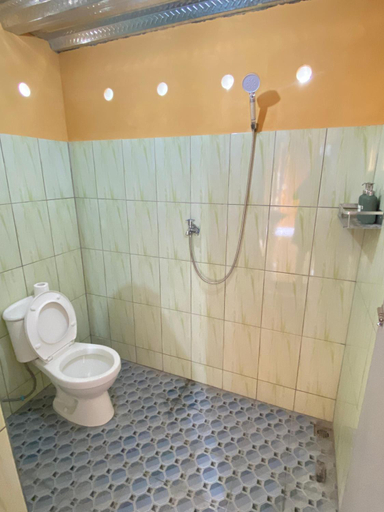 Bathroom 5, Pieter homestay, Manggarai Barat