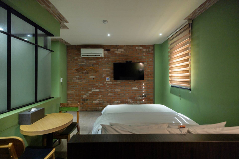 Room 4, Icheon XYM Hotel, Icheon
