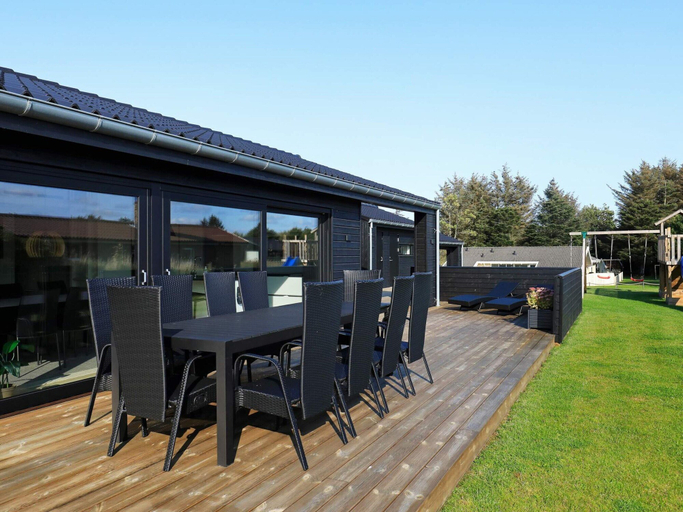 Others 4, 5 Star Holiday Home in Hjorring, Hjørring