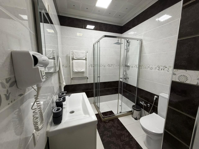 Bathroom 4, Karat Inn Boutique Hotel, Baku