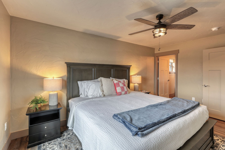 Room 2, Roosevelt s Retreat A Rough Rider s Haven, Pennington