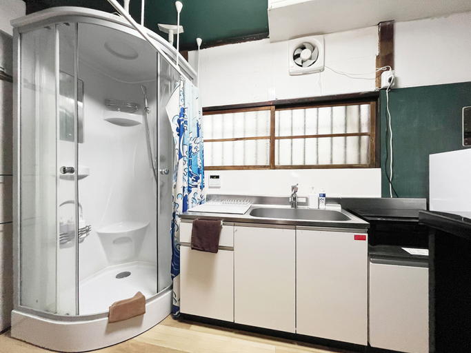 Bathroom 3, Yayoicho 1 House, Nakano City