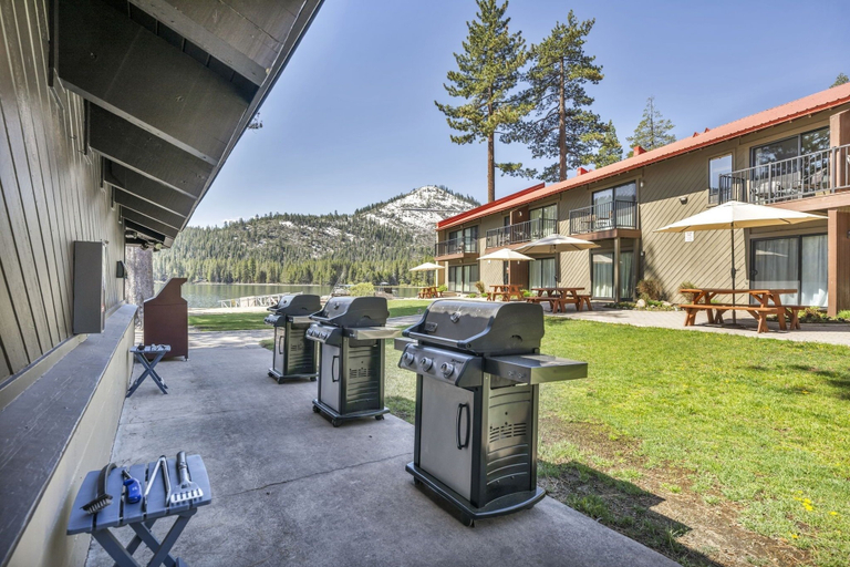 Outdoor dining 3, 132 Bldg C Condo, Nevada