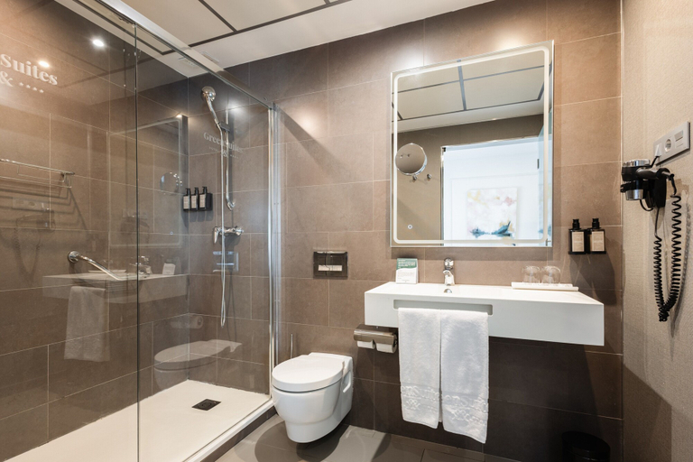 Bathroom 5, Sevilla Green Suites, Sevilla