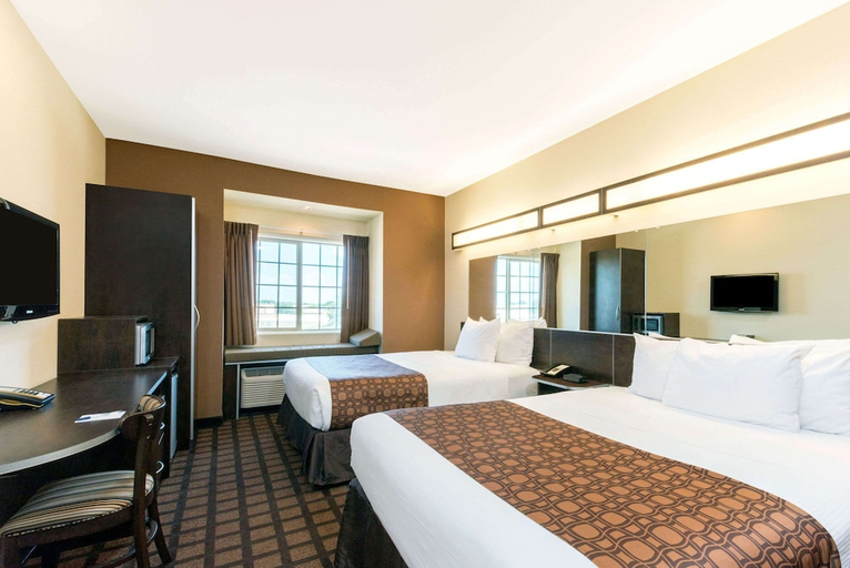 Bedroom 3, Microtel Inn & Suites by Wyndham Eagle Pass, Maverick