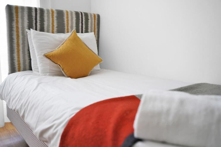 Room 5, Bedford Place London, London