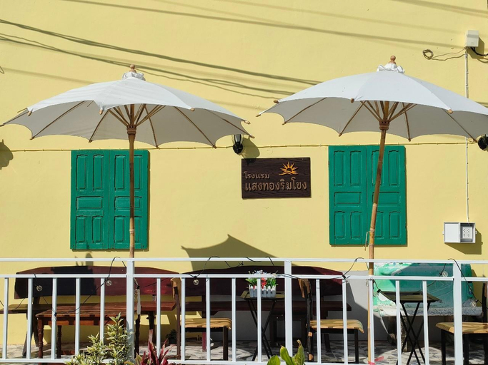 Exterior & Views 5, Sangthongrimkhong Hotel, That Phanom