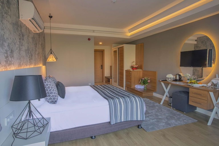 Bedroom 3, Greenwood Suites Resort, Antalya