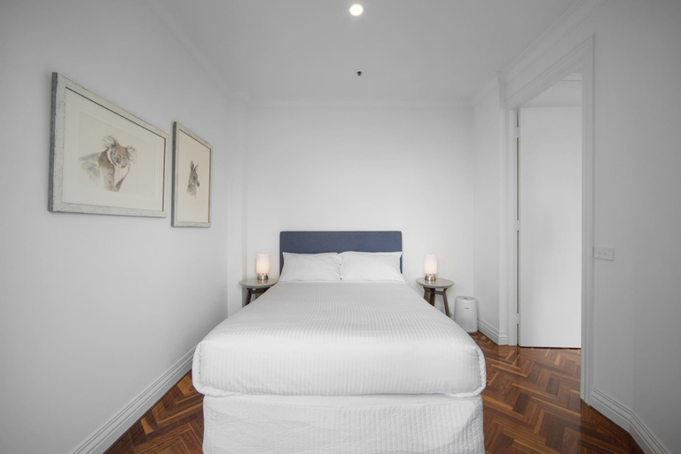 Room 3, Chic 1-bed Apartment In the Heart of Melbourne, Melbourne