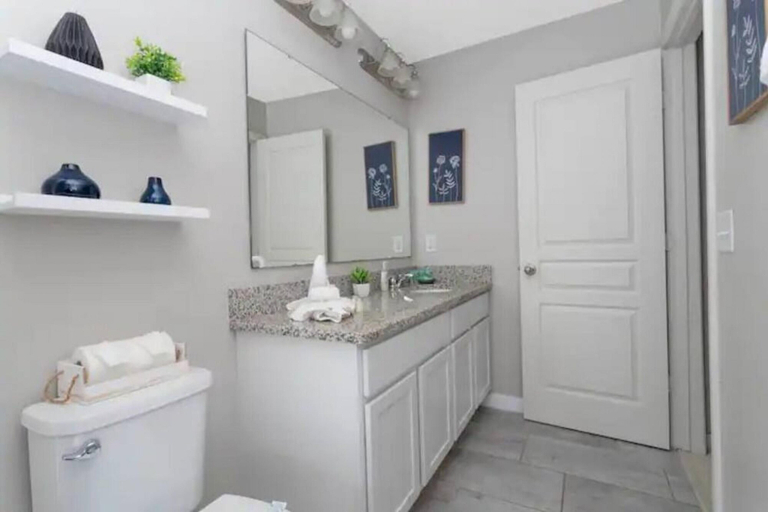 Room 4, Super Liked - 4BD 3 5b 6 Miles To Disney Springs, Osceola