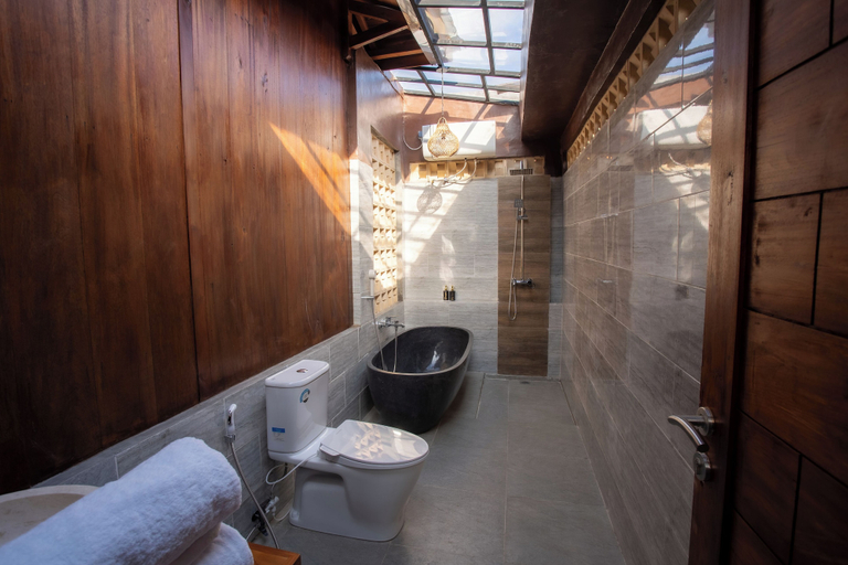 Bathroom 5, Sunset Harvest Bali, Badung