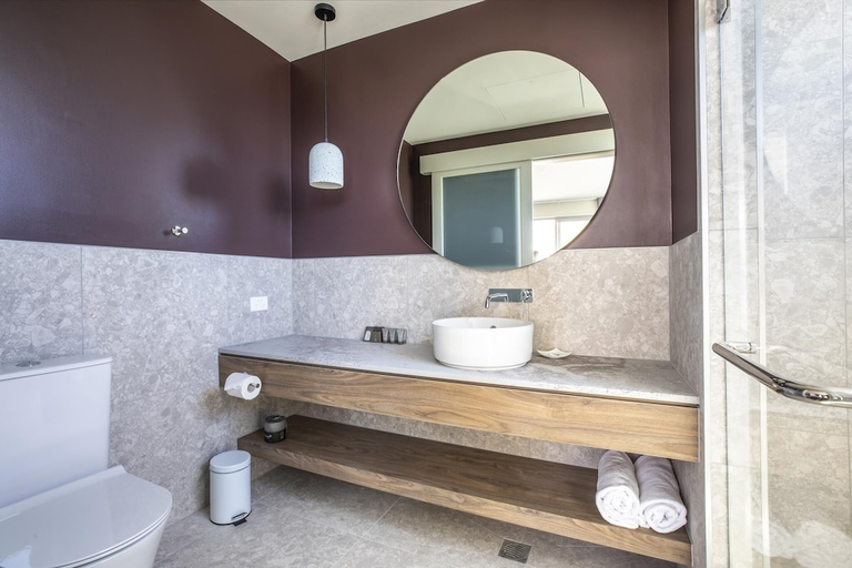 Bathroom 3, Nightelier Carrum Downs Sands Hotel, Frankston - East