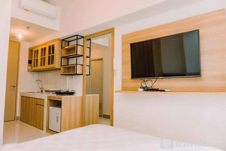 Bedroom 4, Comfy Studio At 30Th Floor Tokyo Riverside Pik 2 Apartment, Tangerang