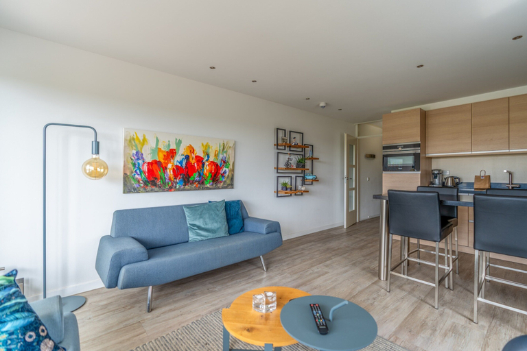 Living room 5, 4-person Corner Apartment With a Beautiful View, Texel